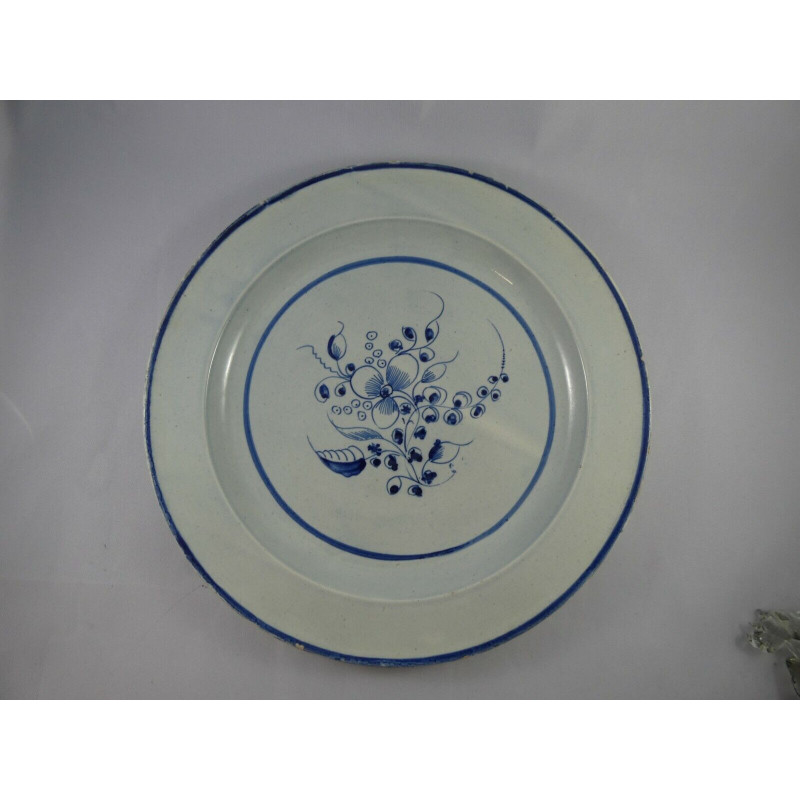 Early Antique Pearlware Hand Painted Blue & White Charger c.1800